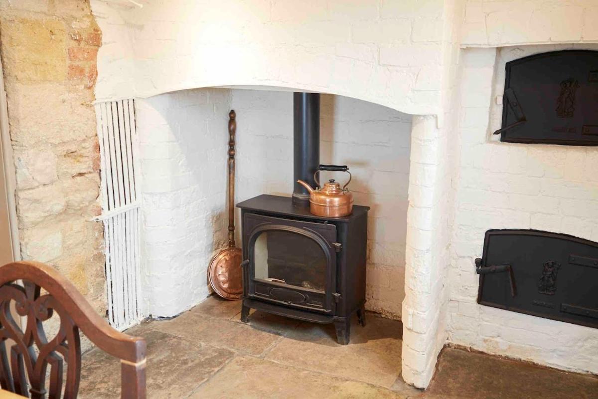 Beautiful Cotswold Farmhouse With Hot Tub Manchester Luaran gambar