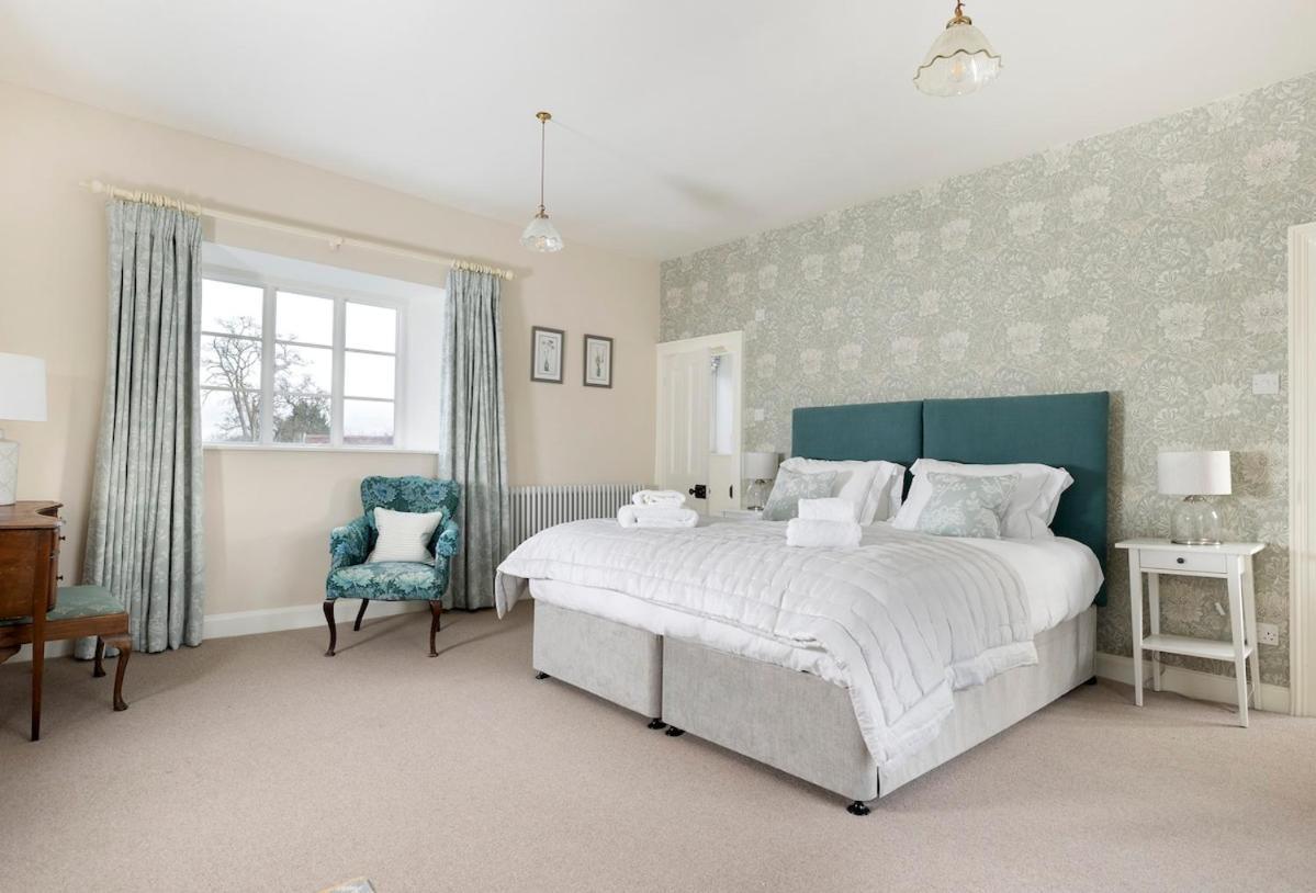 Beautiful Cotswold Farmhouse With Hot Tub Manchester Luaran gambar